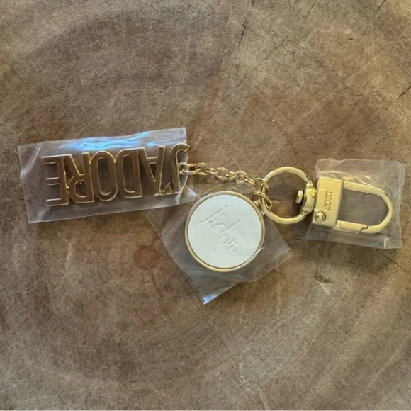 Dior J'adore Gold Keychain/Bag Charm (NIB) - Picture 2 of 2